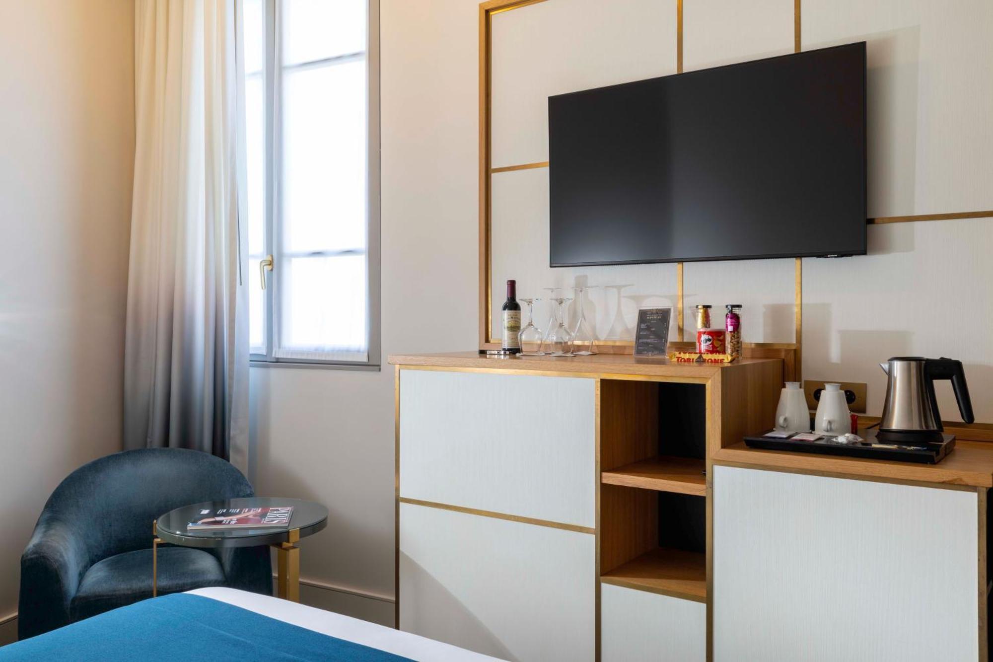 Hotel Le Marianne Paris Eksteriør billede