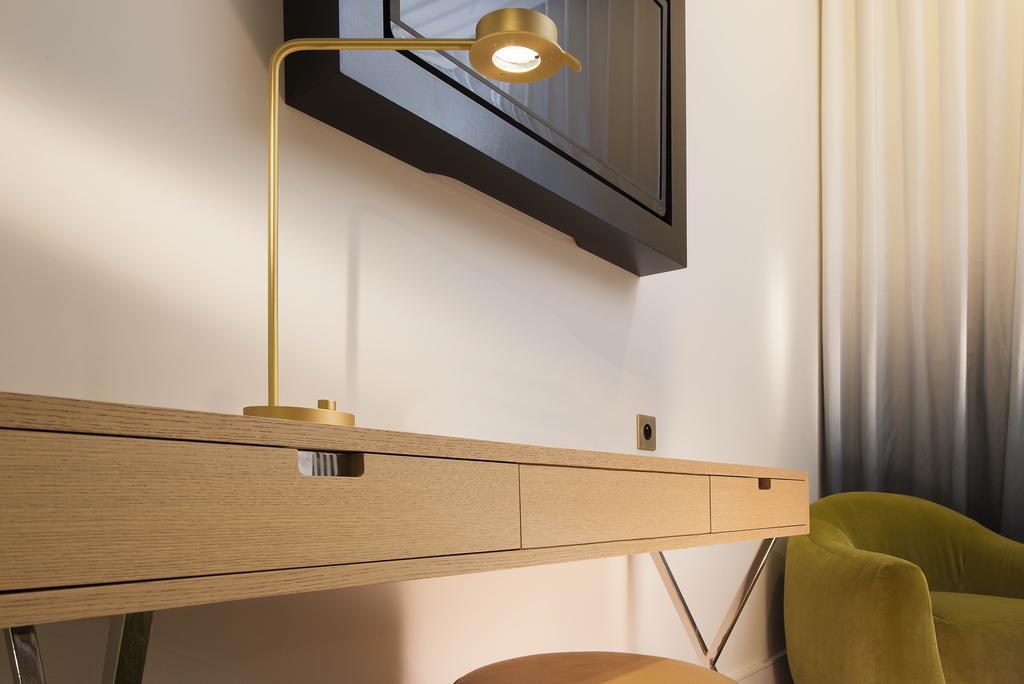 Hotel Le Marianne Paris Eksteriør billede