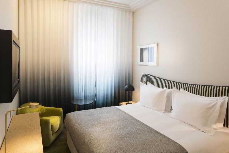 Hotel Le Marianne Paris Eksteriør billede