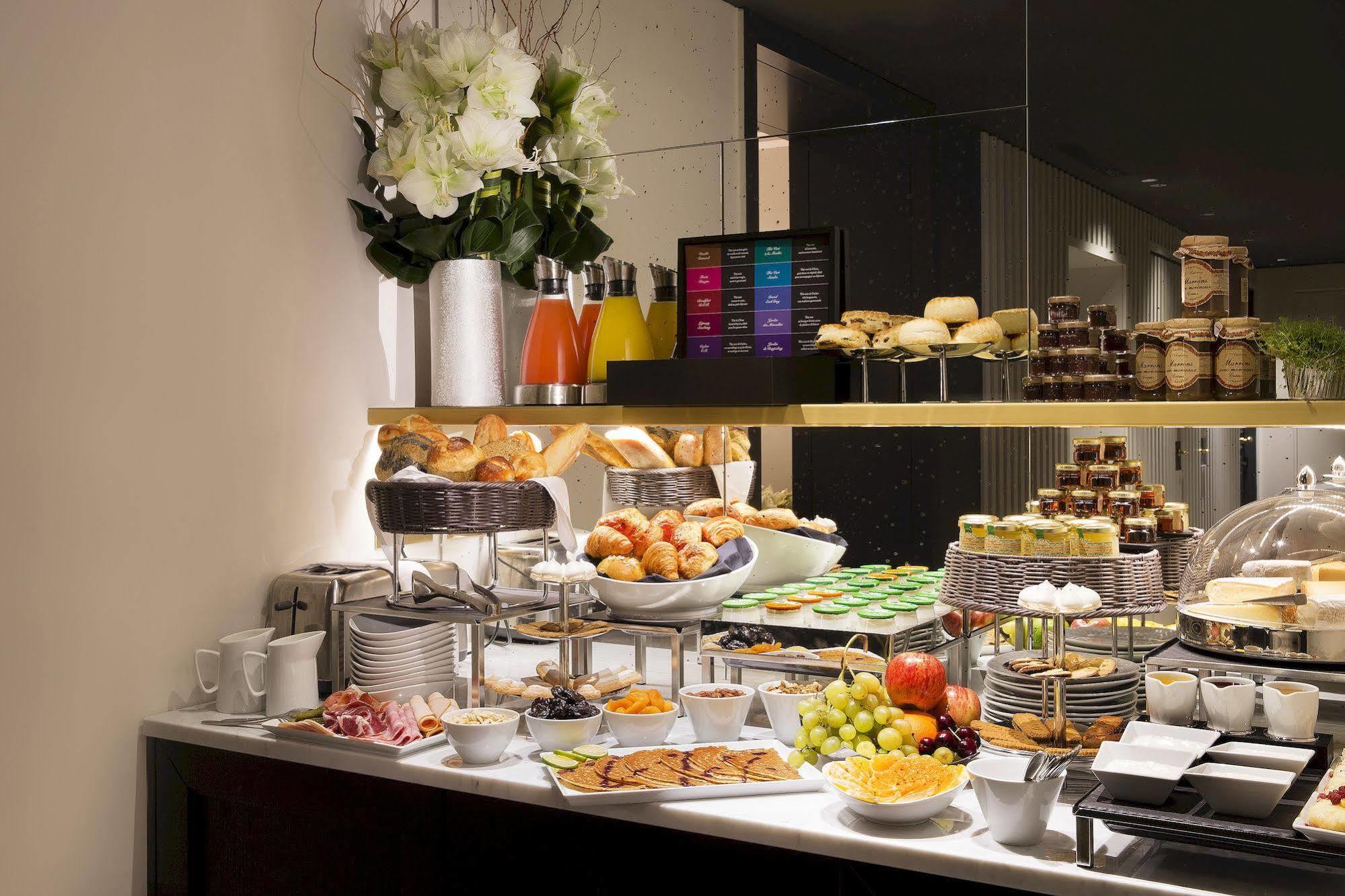 Hotel Le Marianne Paris Eksteriør billede