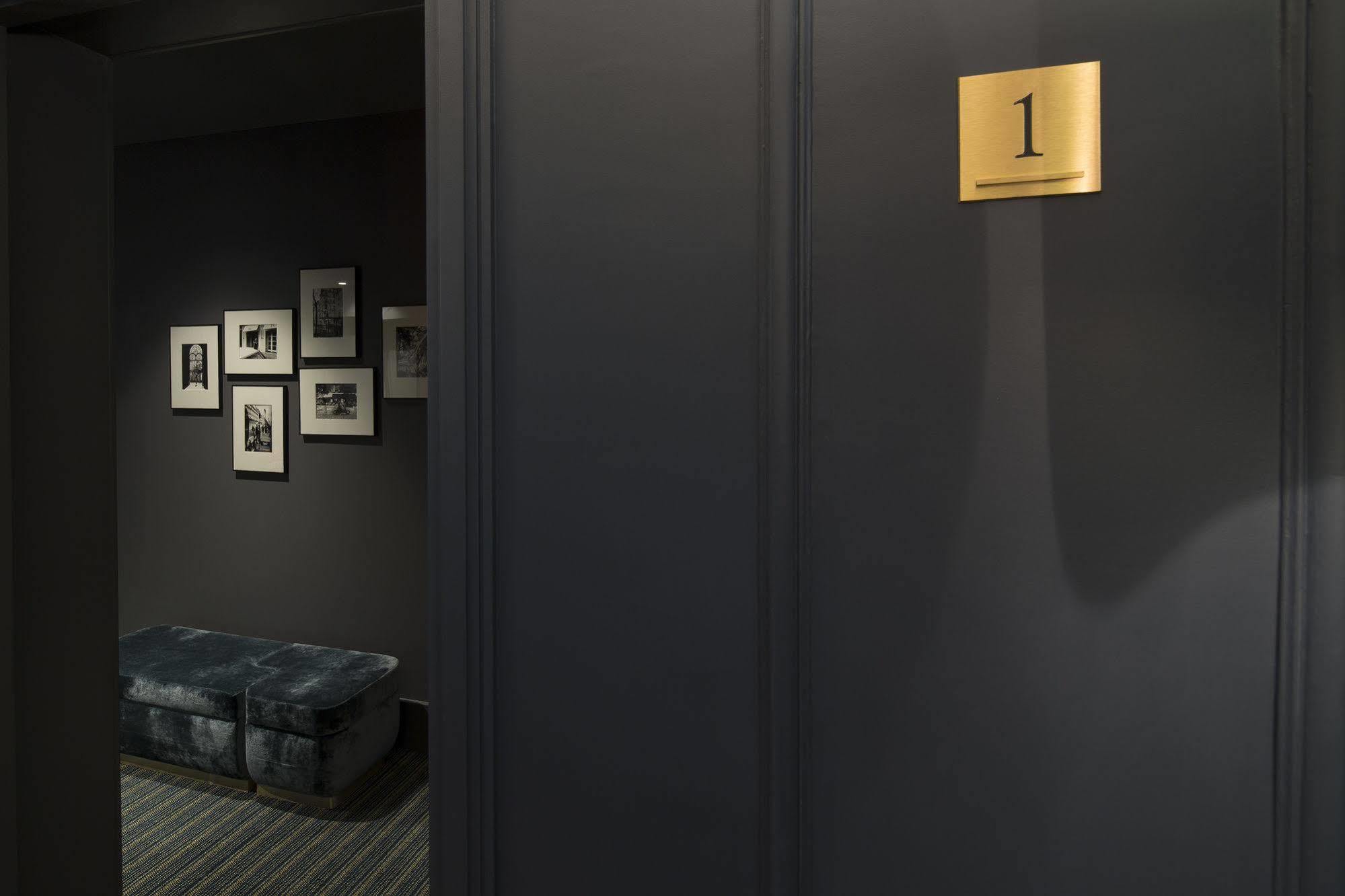 Hotel Le Marianne Paris Eksteriør billede